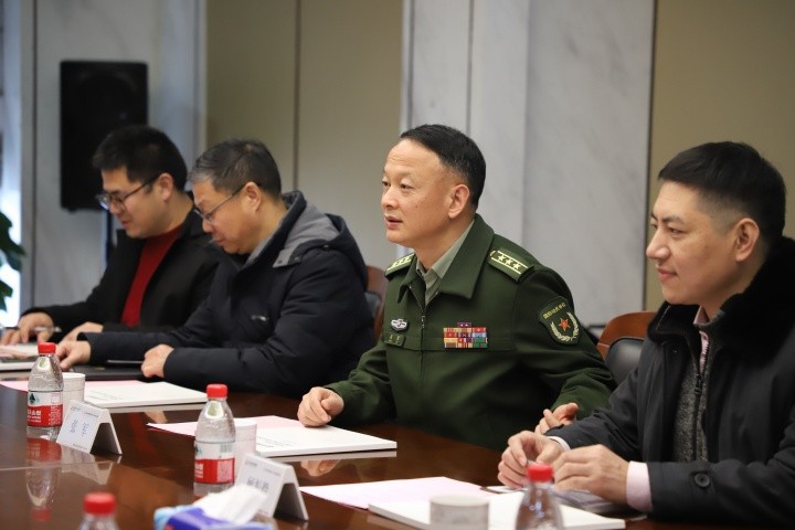 上城區(qū)區(qū)委常委、人武部部長(zhǎng)張軍一行調(diào)研走訪中天裝飾集團(tuán)